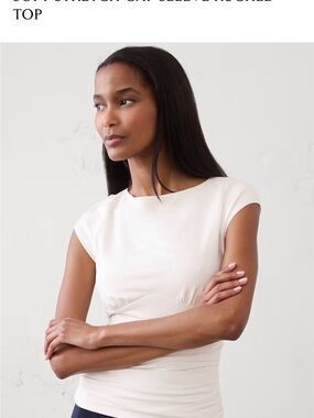 NWT Banana Republic Cap Sleeve Ruched Women’s Top in Cream (Snow Day) Size L